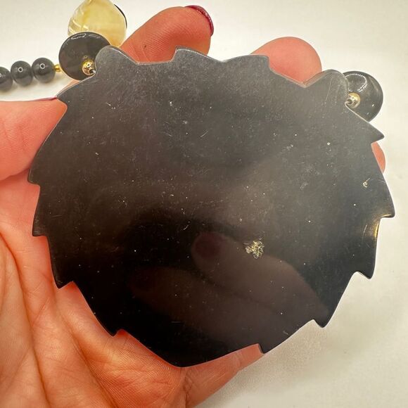 Vintage Lee Sands Leo the Lion Mother of Pearl Inlay Onyx and Quartz Necklace! - Picture 4 of 12